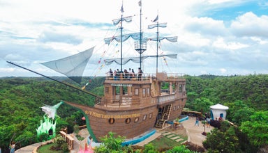 Guests at Master's Dragon Peak