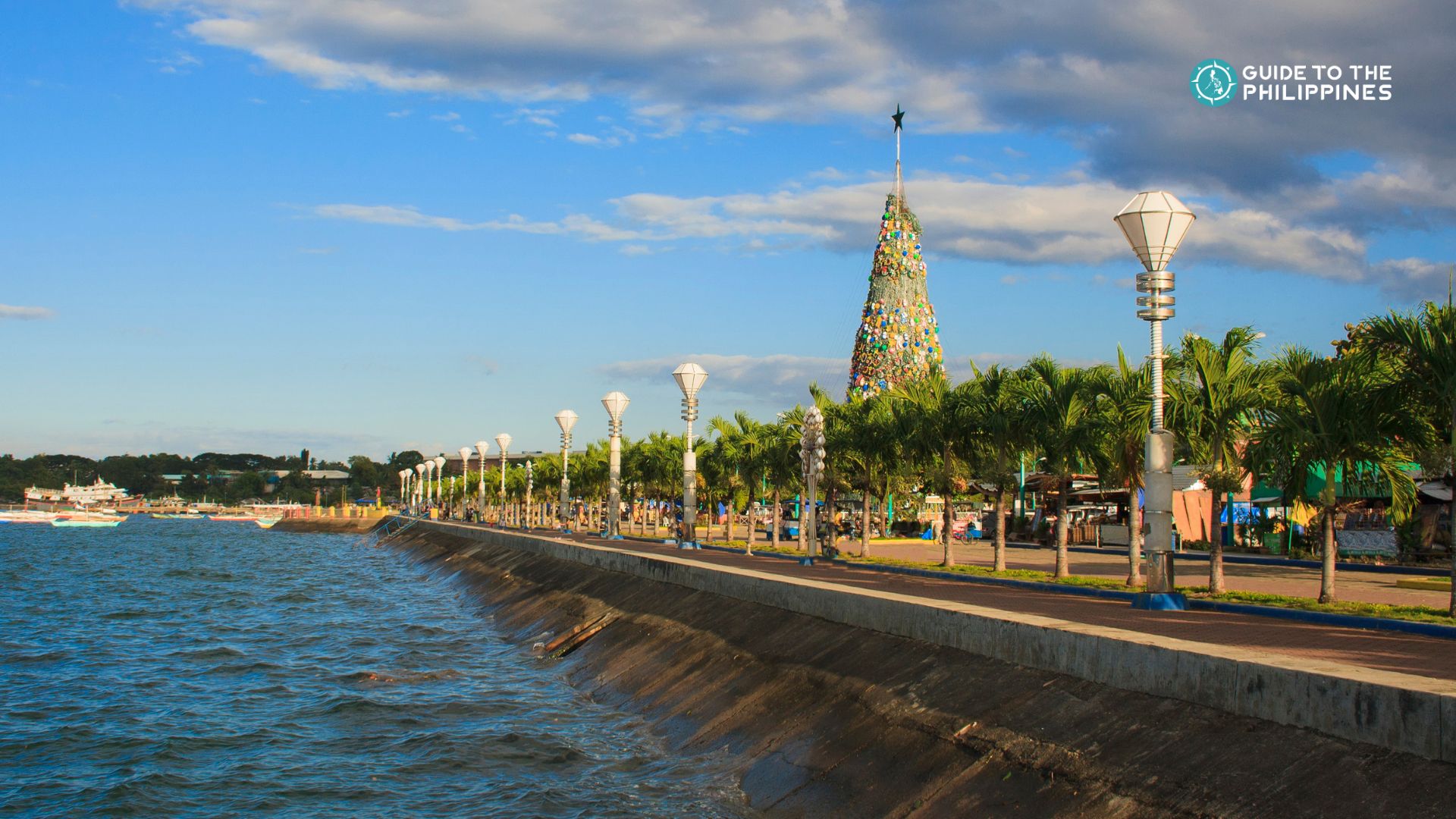Puerto Princesa Baywalk