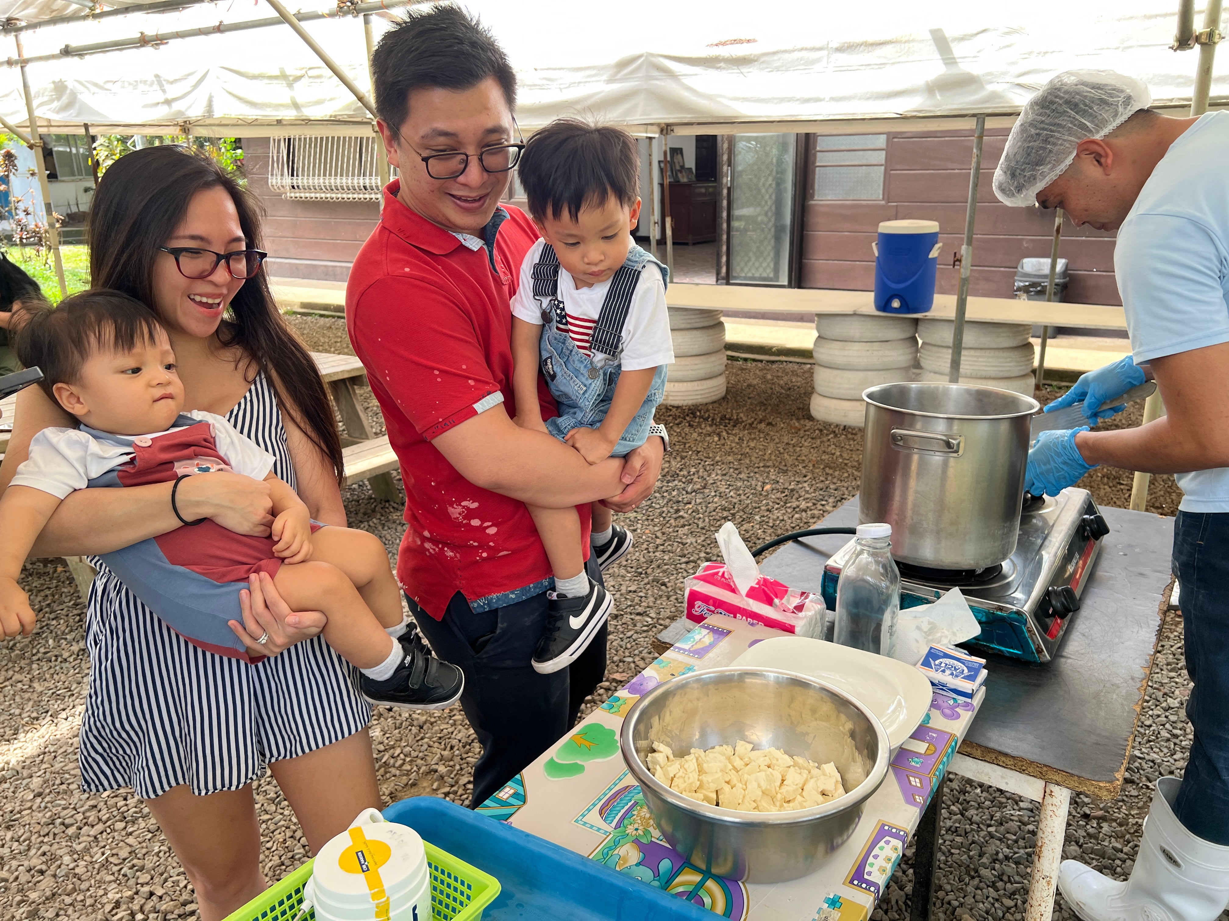 Pinkie's Farm Adventure Tour in Batangas Province with Picnic Lunch