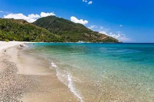 Puerto Galera Island Hopping Tour with Transfers