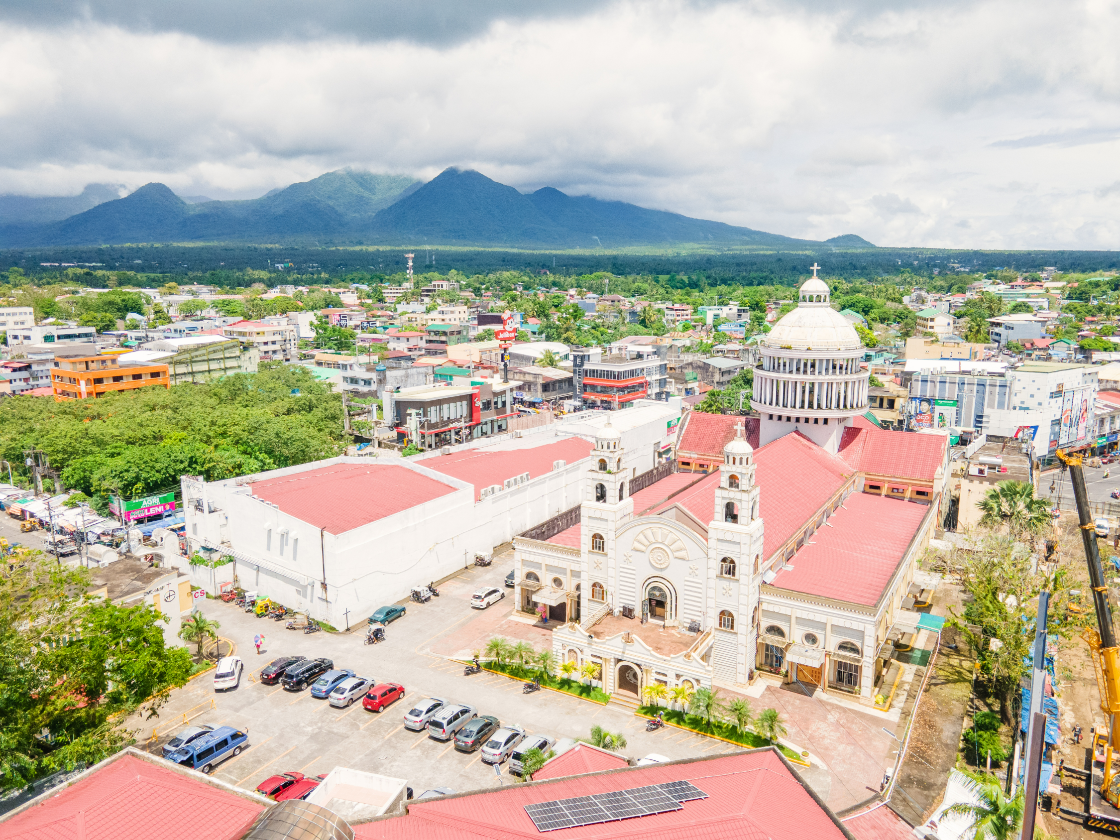 Explore the urban beauty of Sorsogon Province during this guided day tour.