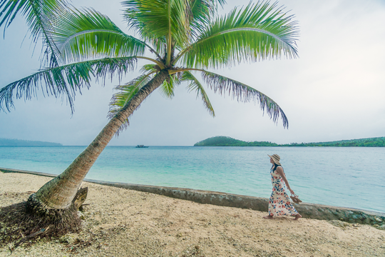 Private Island Hopping Tour in Matnog Town of Sorsogon Province with Lunch & Transfers