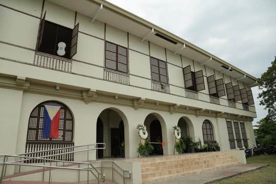 Private Countryside Tour in Pampanga Province with Lunch & Transfers