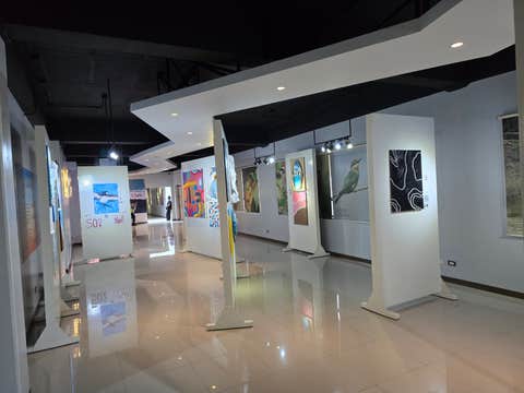 Private History & Adventure Tour in Pampanga Province’s Clark City with Snacks & Transfers