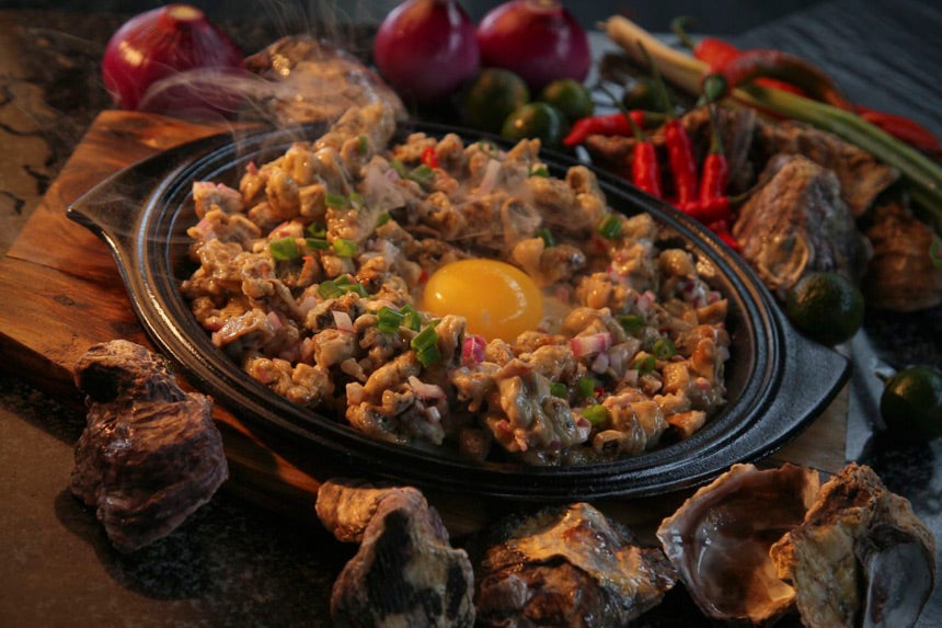 Oyster sisig in Two Seasons Boracay