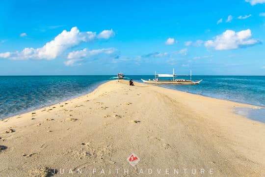 Pagbilao Island Hopping Tour in Quezon Province from Manila City with Lunch