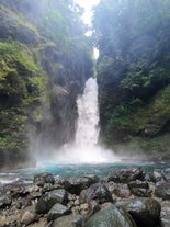 The majestic Ditumabo Falls, a highlight of this Baler town trip in Aurora Province