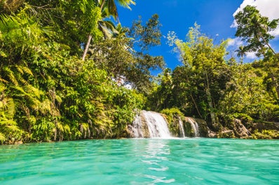 Cambugahay Falls