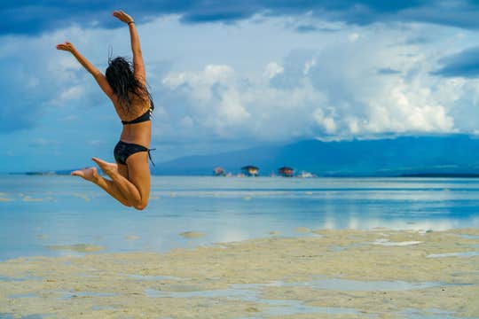 Scenic 9-Day Bohol & Siquijor Islands with Dumaguete City Beaches & Nature Tour Package from Manila