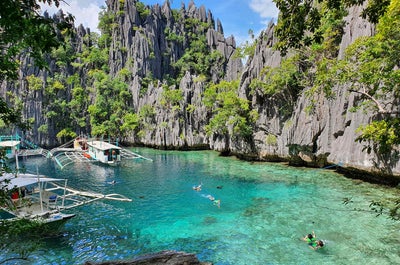 Kayangan Lake
