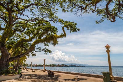 Exciting 1-Week Dumaguete City & Siquijor Island Tour Package to Beaches & Marine Life from Manila - day 2