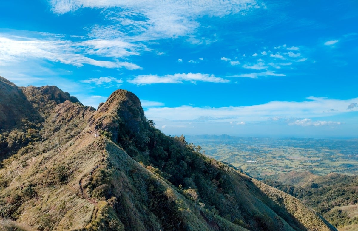 Day Hike to Batulao in Batangas Province from Manila City with