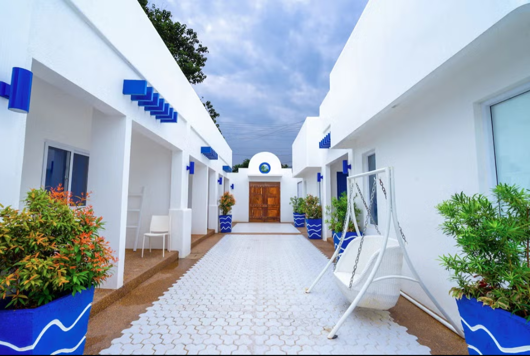 Budget-Friendly 4-Day Coron Palawan Getaway with Island Hopping & Ruhe Suites Stay