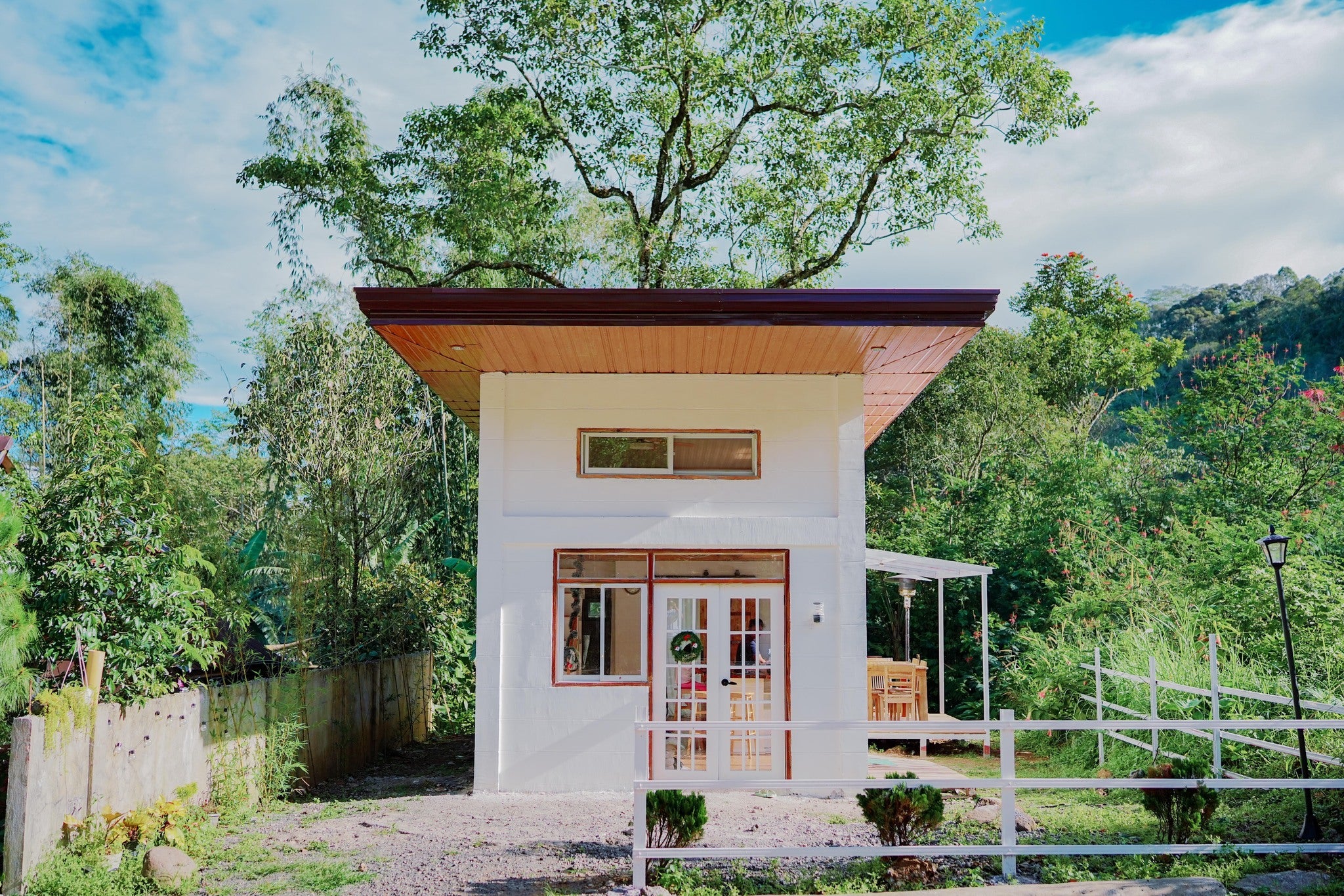 Photo by Tiny House in Dahilayan