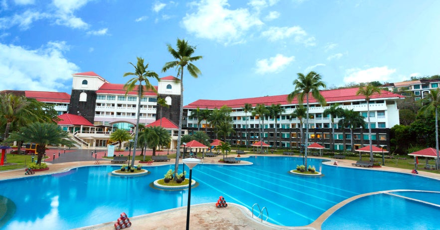 Lounge at the Canyon Cove Hotel & Spa Lounge at the Canyon Cove Hotel & Spa